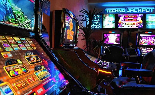 پاکستان میں American Casino کا آن لائن کیسینو سیکشن کھولیں۔